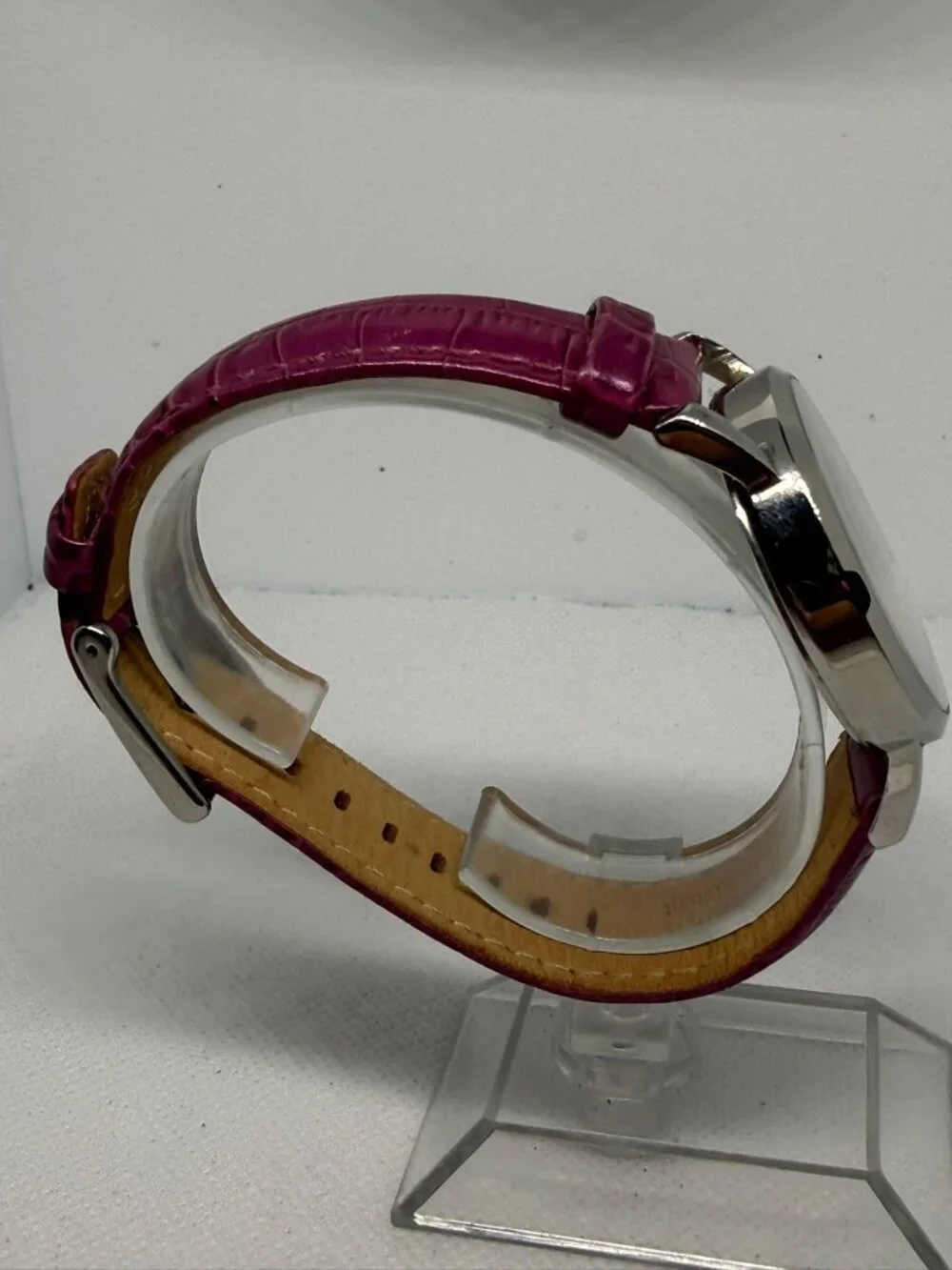 DKNY NY-8072 Ladies Watch Silver-Tone Dial Purple Crocodile Leather Strap